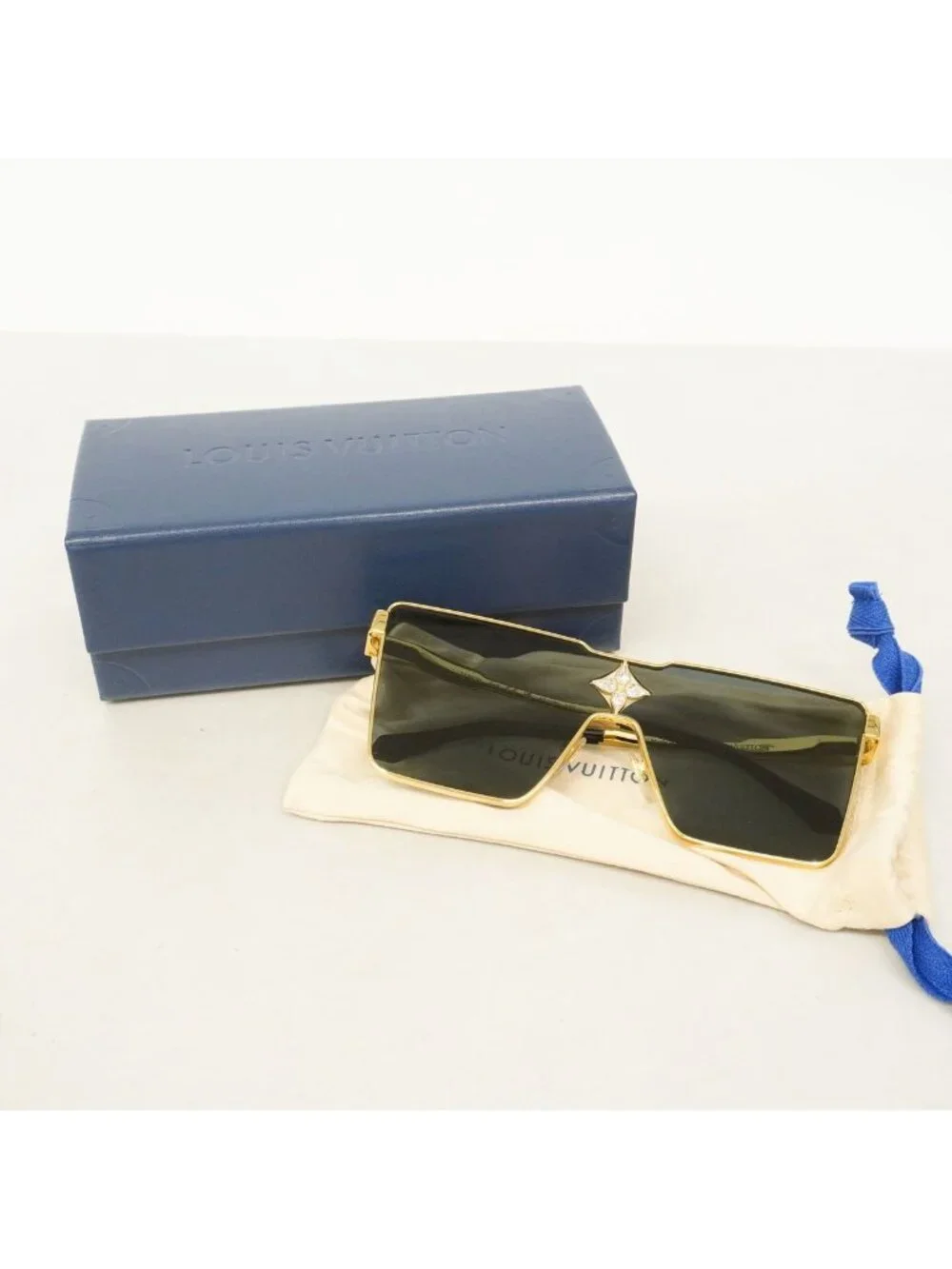 Louis Vuitton this authentic